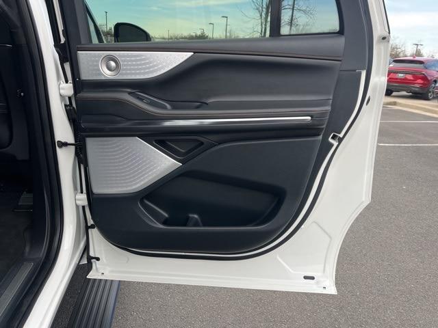 2025 Lincoln Navigator Black Label L