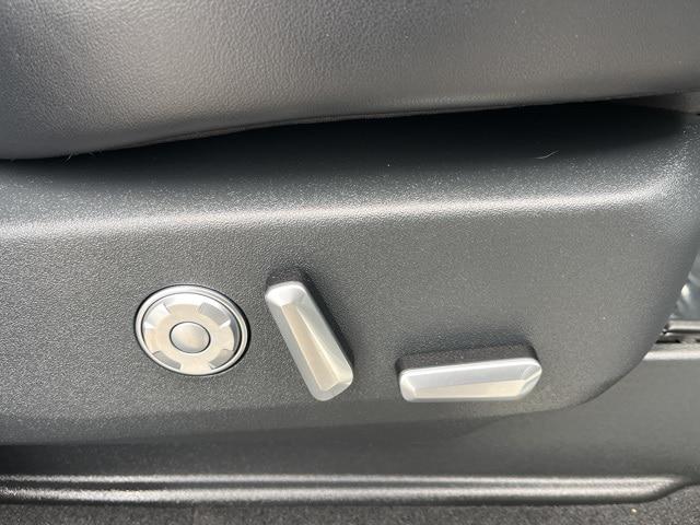 2025 Lincoln Navigator Black Label L
