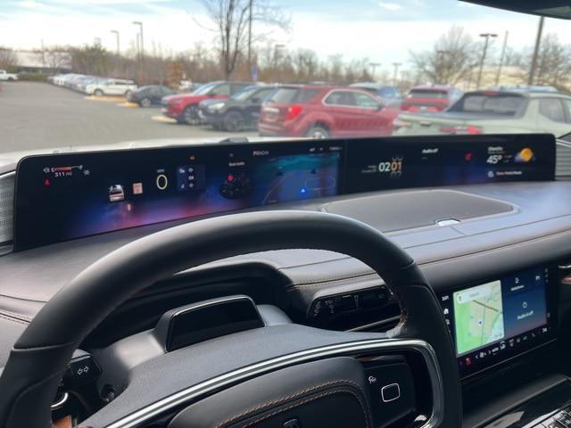 2025 Lincoln Navigator Black Label L