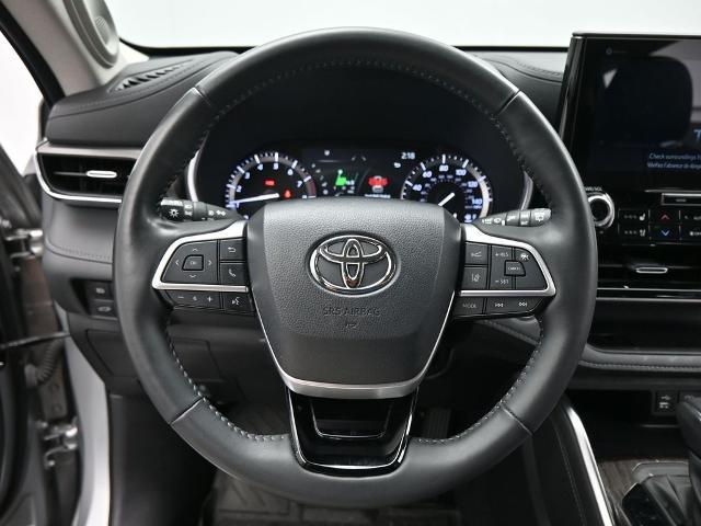 2022 Toyota Highlander Limited