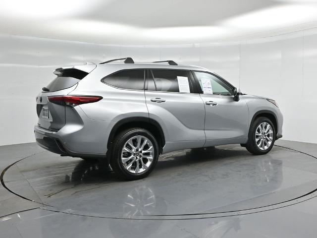 2022 Toyota Highlander Limited