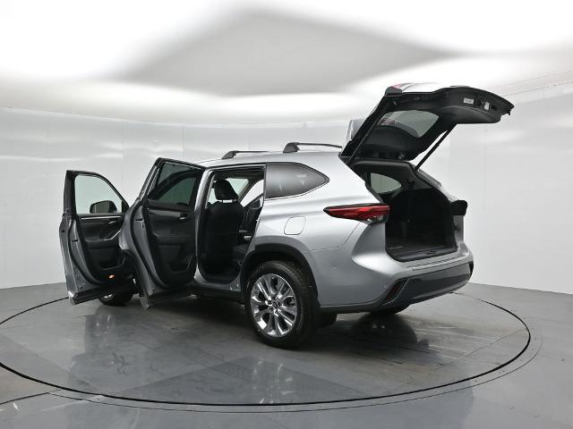 2022 Toyota Highlander Limited