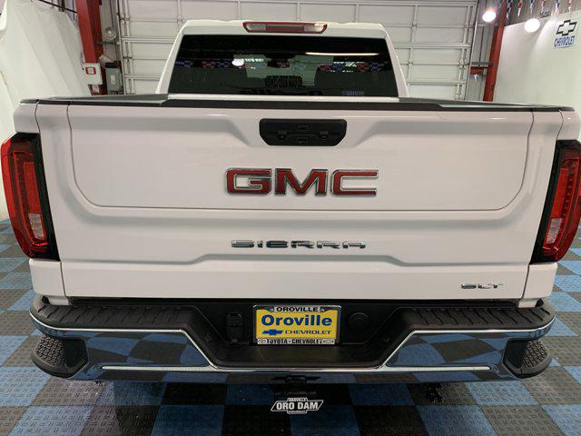 2025 GMC Sierra 1500 4WD Crew Cab Short Box SLT