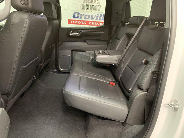 2025 GMC Sierra 1500 4WD Crew Cab Short Box SLT