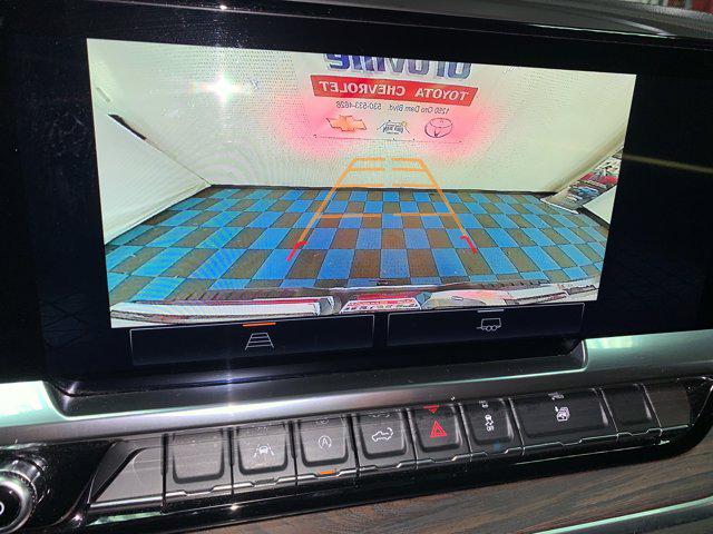 2025 GMC Sierra 1500 4WD Crew Cab Short Box SLT