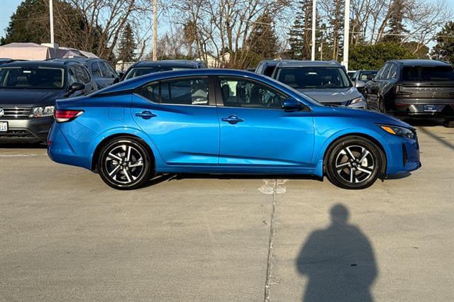 2024 Nissan Sentra SV Xtronic CVT