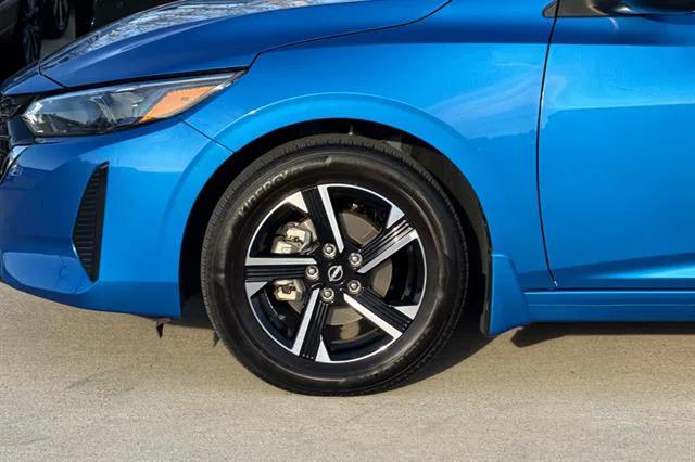 2024 Nissan Sentra SV Xtronic CVT