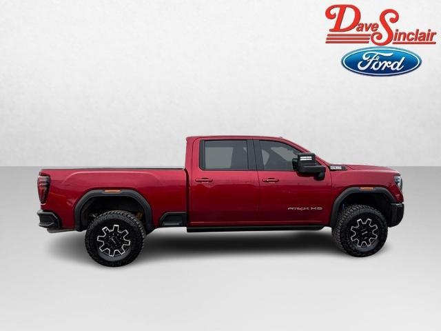 2025 GMC Sierra 2500HD 4WD Crew Cab Standard Bed AT4X