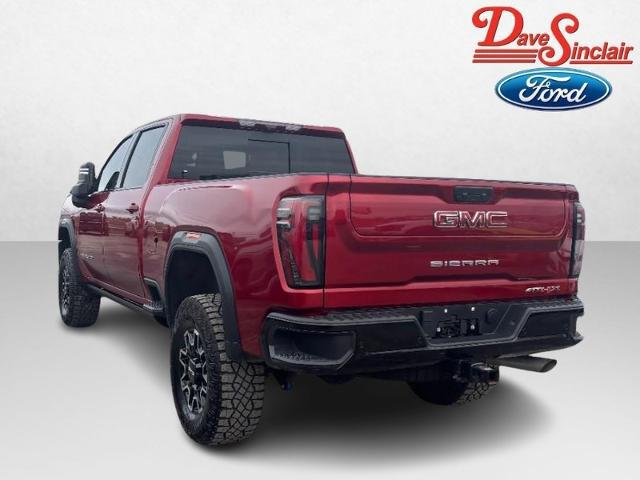 2025 GMC Sierra 2500HD 4WD Crew Cab Standard Bed AT4X