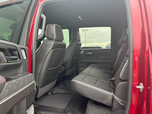 2025 GMC Sierra 2500HD 4WD Crew Cab Standard Bed AT4X