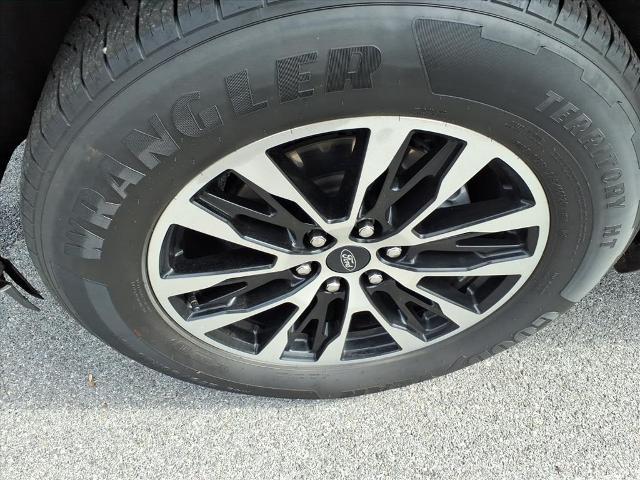 2025 Ford Expedition Platinum MAX