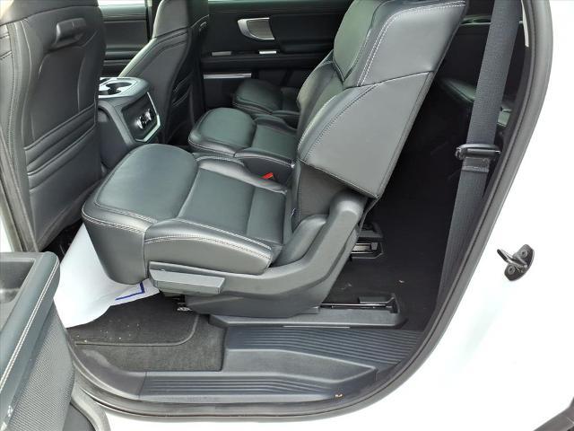 2025 Ford Expedition Platinum MAX