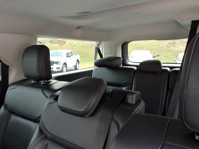 2025 Ford Expedition Platinum MAX