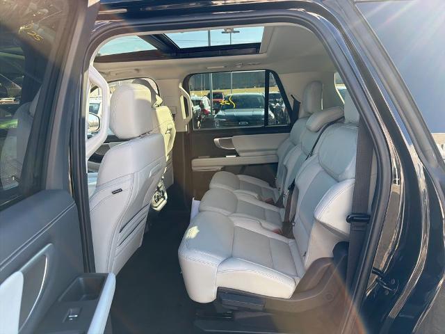 2025 Ford Expedition Platinum MAX