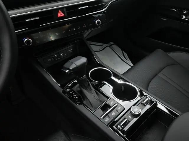 2026 Kia K5 EX