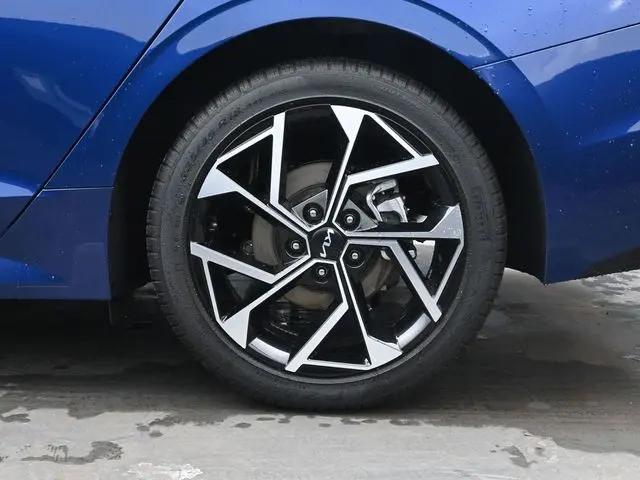 2026 Kia K5 EX