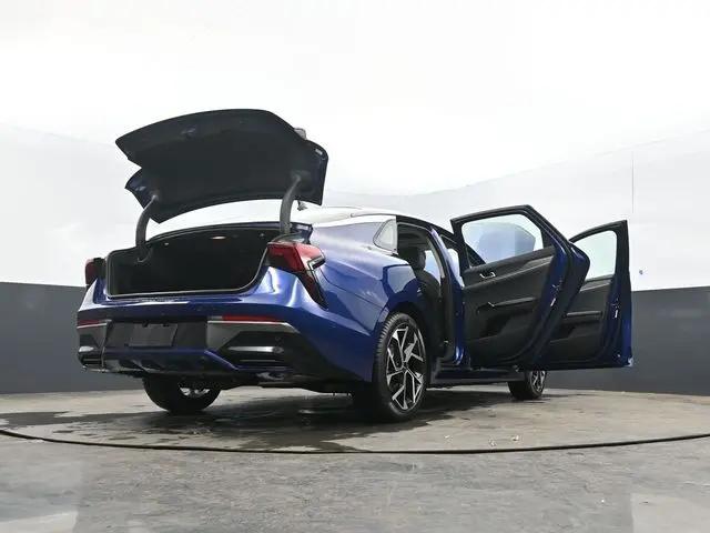 2026 Kia K5 EX