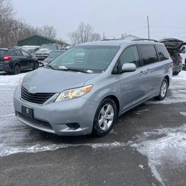 2013 Toyota Sienna LE V6 8 Passenger for sale in Bronx, NY