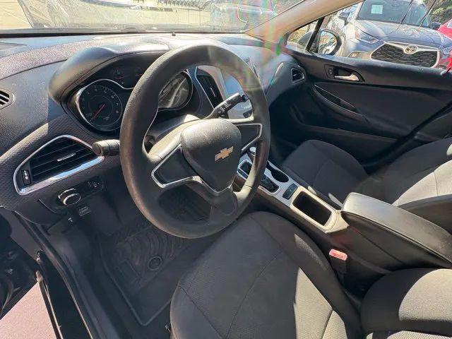 2018 Chevrolet Cruze LS Auto