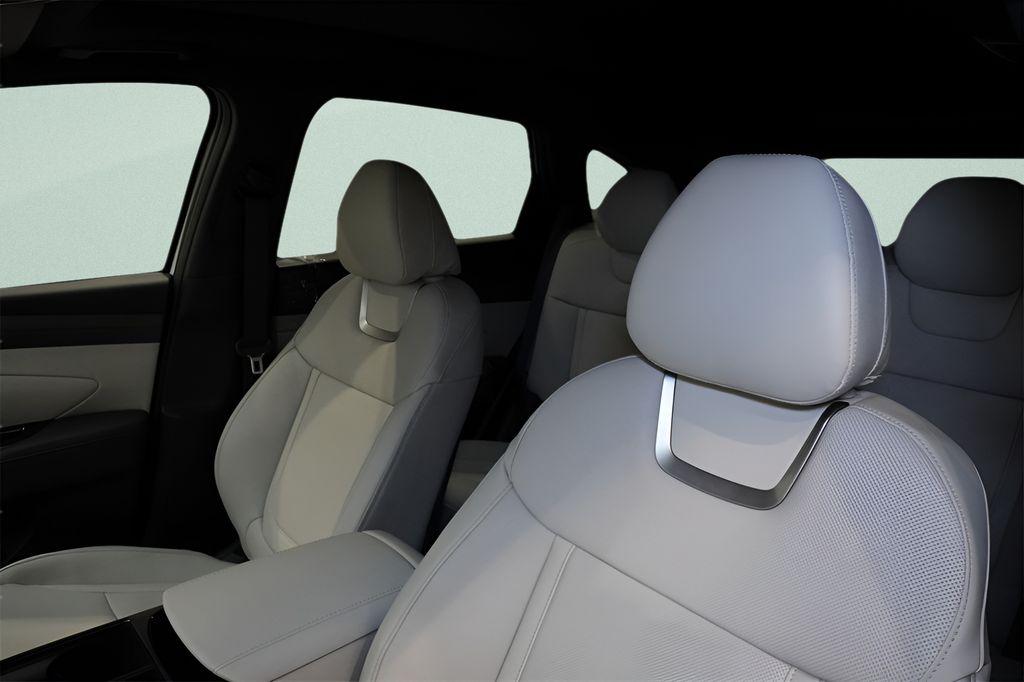 2026 Hyundai Tucson Limited - Photo 9