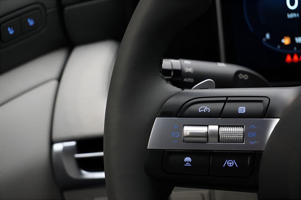 2026 Hyundai Tucson Limited - Photo 17