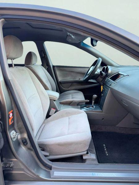 2004 Nissan Maxima 3.5 SE