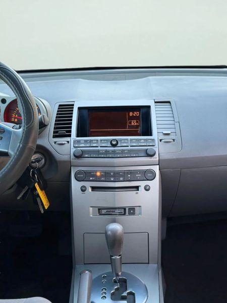 2004 Nissan Maxima 3.5 SE