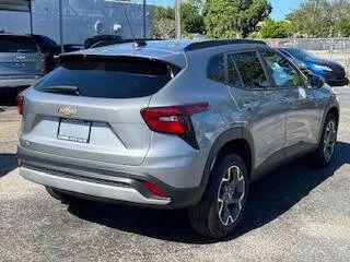 2025 Chevrolet Trax FWD LT