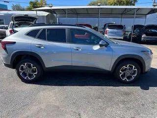 2025 Chevrolet Trax FWD LT