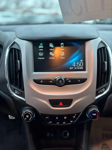 2018 Chevrolet Cruze LS Manual