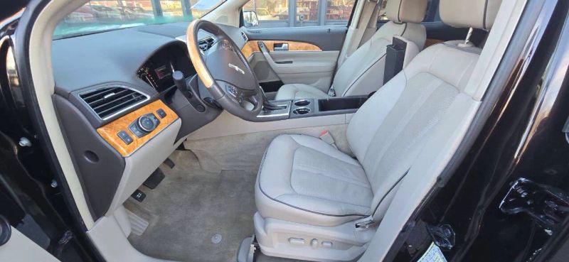 2013 Lincoln MKX Base