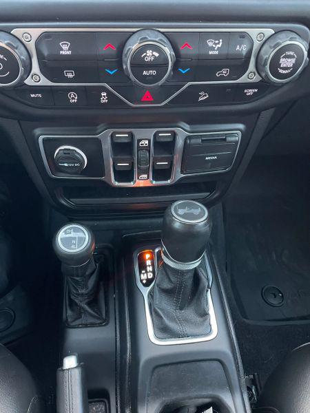 2020 Jeep Wrangler Sahara Altitude 4X4