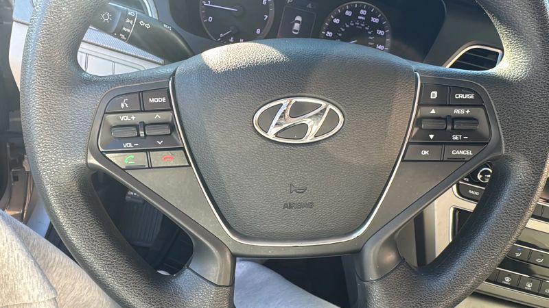 2016 Hyundai Sonata SE