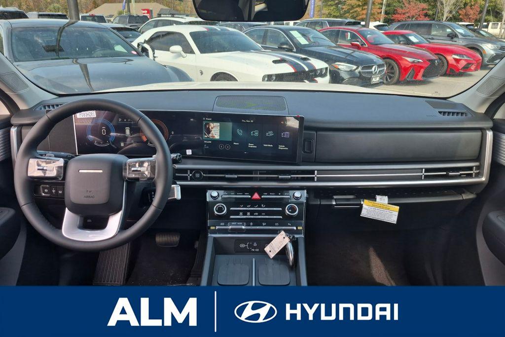 New 2026 White HYUNDAI SE image 23