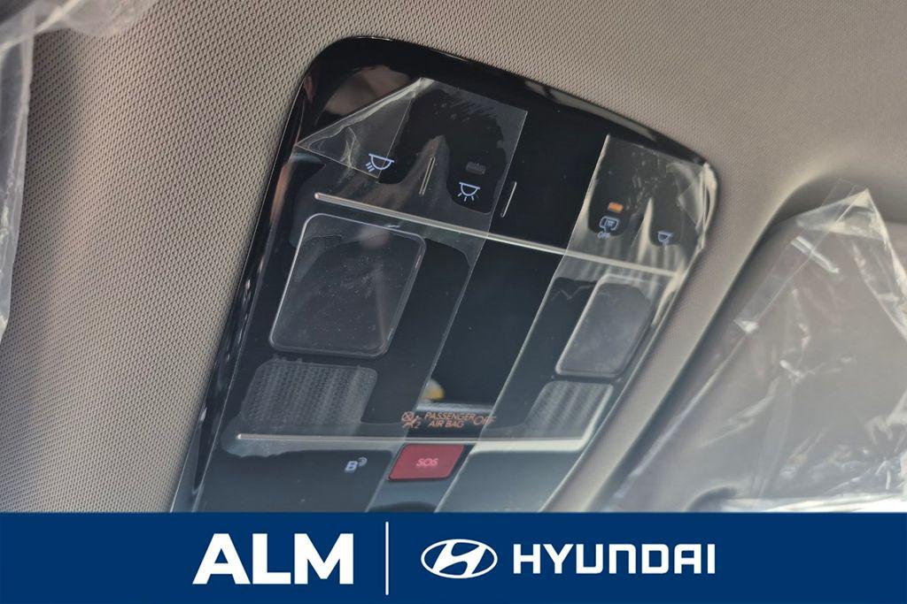 New 2026 White HYUNDAI SE image 34