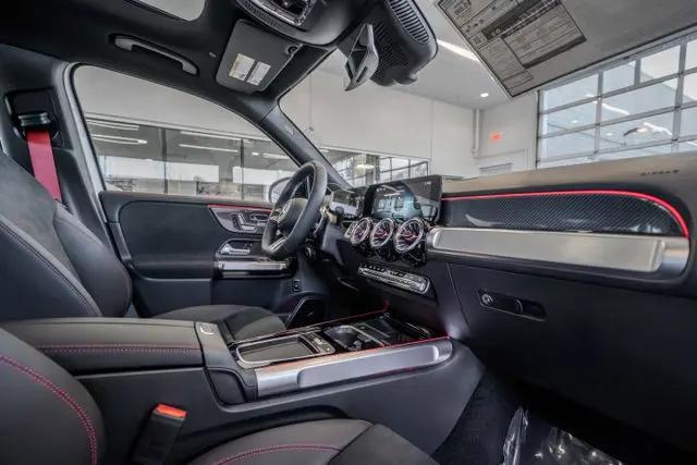 2026 Mercedes-Benz GLB 4MATIC