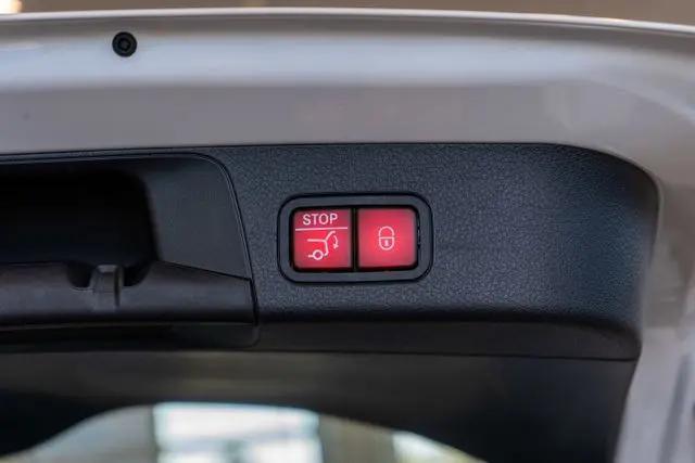 2026 Mercedes-Benz GLB 4MATIC