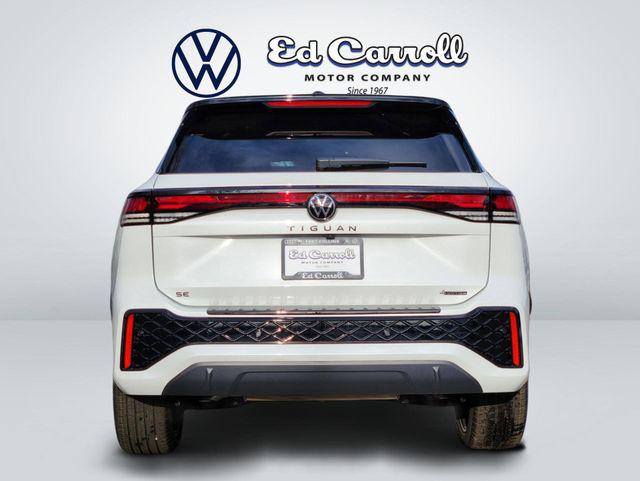 2026 Volkswagen Tiguan SE R-Line Black
