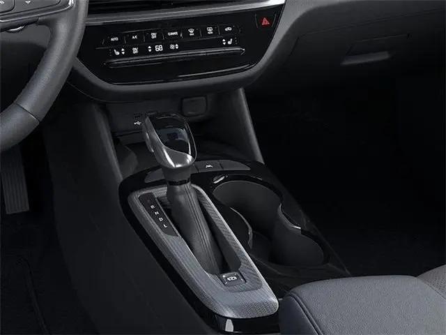 2026 Buick NV Avenir FWD