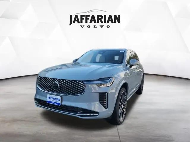 2026 Volvo XC90 Plus, B5 AWD Gas (mild hybrid), Gasoline, Bright, 7 Seats
