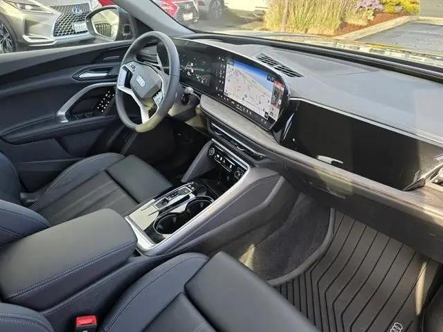 2025 Audi Q5 Premium Plus TFSI quattro S tronic
