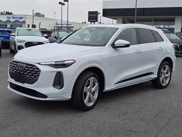 2025 Audi Q5 Premium Plus TFSI quattro S tronic