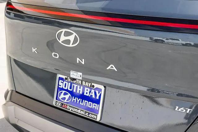 2026 Hyundai Kona SEL Premium