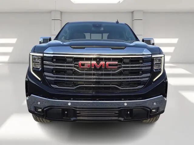2026 GMC Sierra 1500 Crew Cab, Short Bed, SLT, 4WD