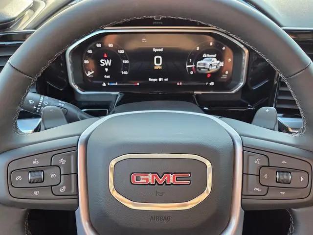 2026 GMC Sierra 1500 Crew Cab, Short Bed, SLT, 4WD