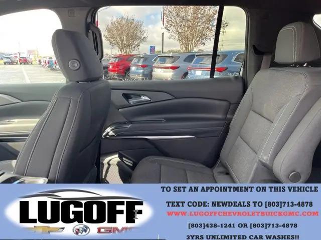 2026 Chevrolet Traverse FWD LT