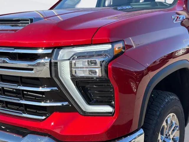 2026 Chevrolet Silverado 2500HD Crew Cab, Standard Bed, LTZ, 4WD