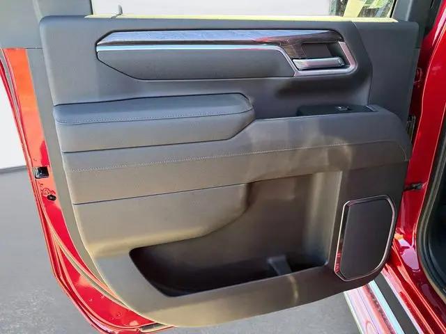 2026 Chevrolet Silverado 2500HD Crew Cab, Standard Bed, LTZ, 4WD
