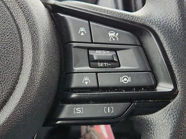 2025 Subaru Crosstrek 2.0i