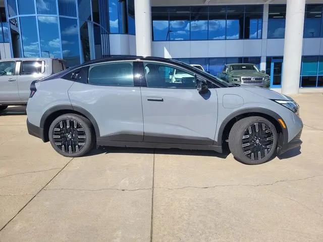 2026 Nissan LEAF PLATINUM+
